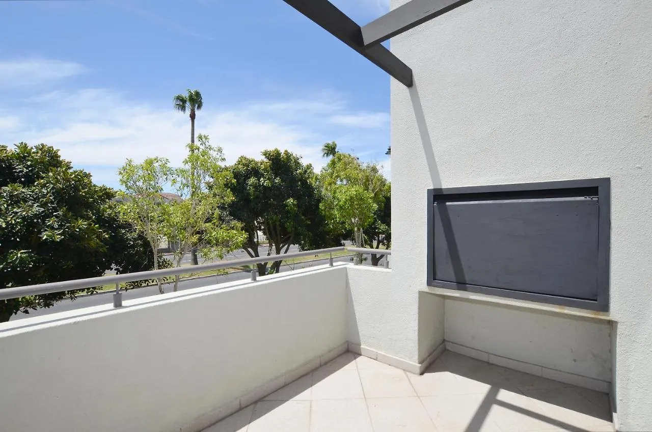 Apartment In Century City Le Cap